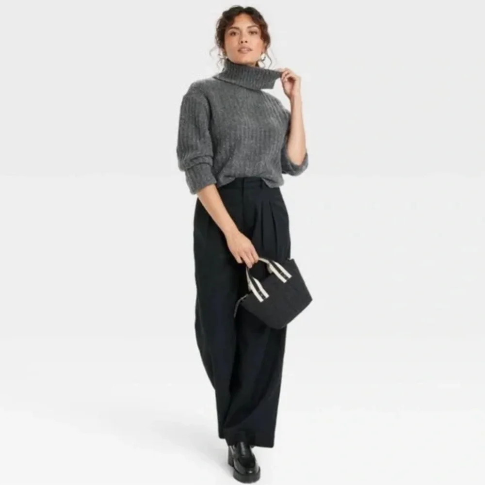 Universal Thread Dark Gray Speckled Mock Turtleneck Cashmere-Like Sweater - Picture 3 of 9